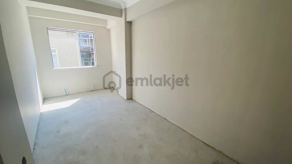 Yükksek Tavanlı 2 Daire Gibi Süper Dubleks 4+1 Daire - 18