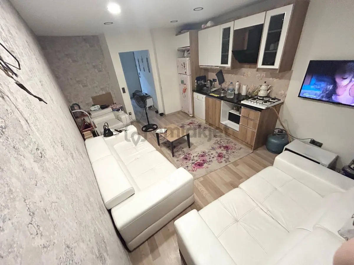 Yüksel'den Akçay'da Asansörlü Satılık Modern 1+0 Stüdyo Daire