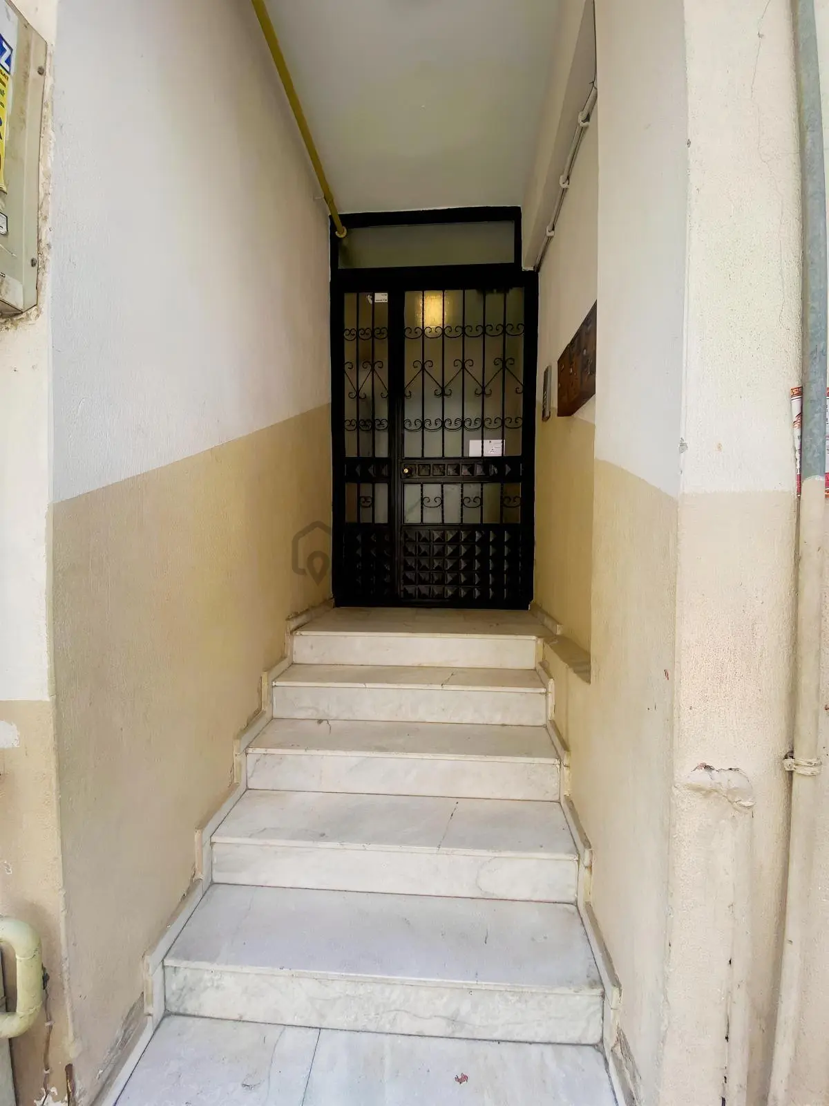 Bozyaka'da Doğalgazlı Arakat 3+1 Kiralık Daire - 12