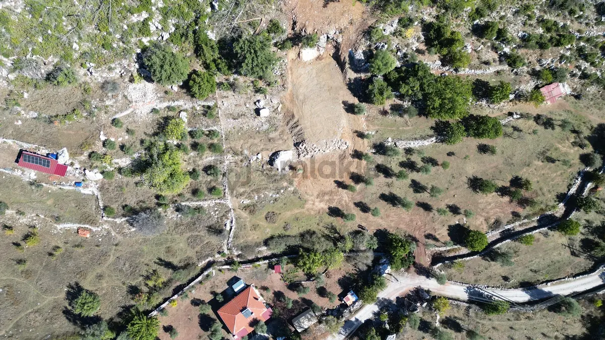 Marvera 'dan Osmaniye Köy İçinde İmarlı Arsa - 4