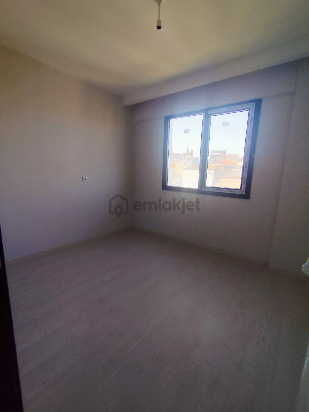 Salihli Saglık Mah 3+1 Satılık Daire - 8