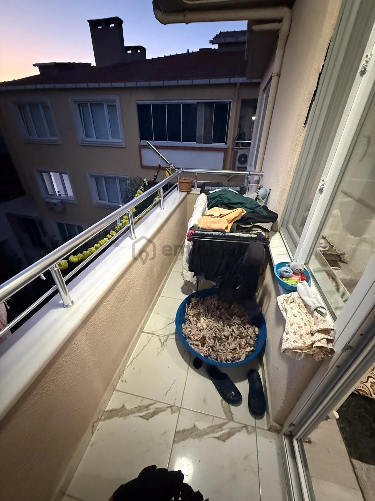 Kurtuluş Mahallesi Satılık 3+1 Daire Pazaryeri Yakını - 7
