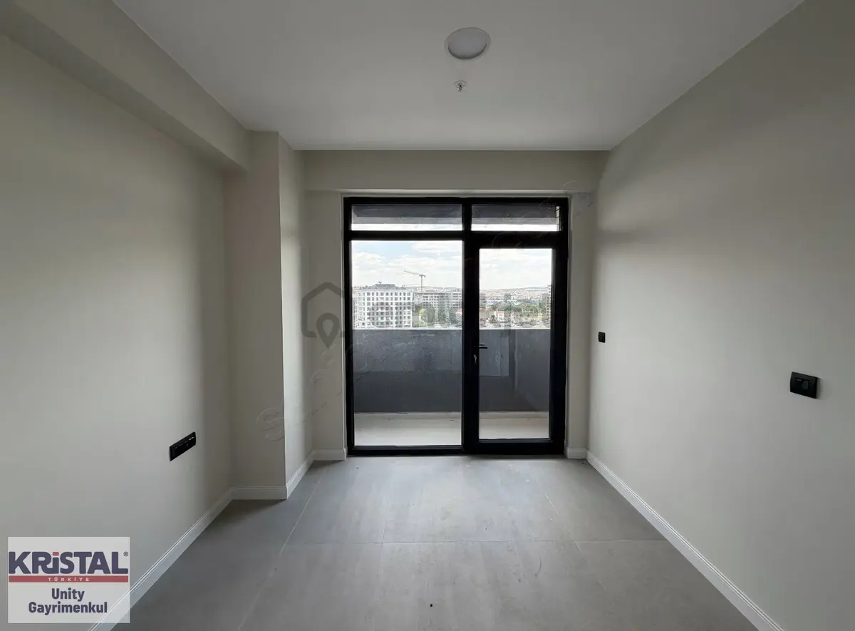 Aydoğanlar Plazada Köşe Cephe Kiralık Ofis - 8