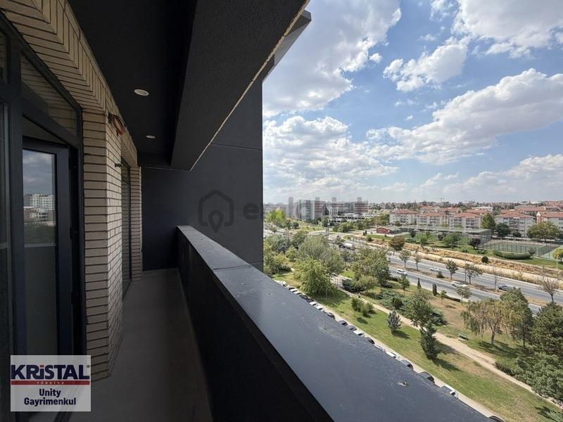 Aydoğanlar Plazada Köşe Cephe Kiralık Ofis - 13