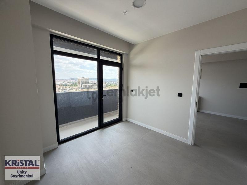 Aydoğanlar Plazada Köşe Cephe Kiralık Ofis - 18
