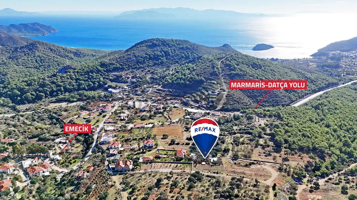 Emecik Köyünde İmar Sınırında Satılık Tarla - 33