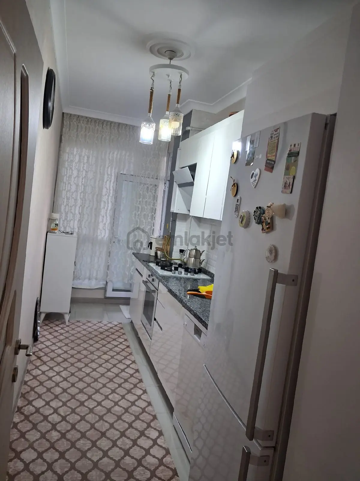 Arı Emlak'tan Satılık 2 T1 80m2 2.kat Daire - 10