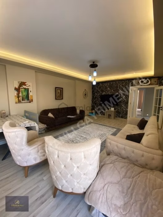 4+1 Ultra Geniş Bağımsız Mutfak Daire