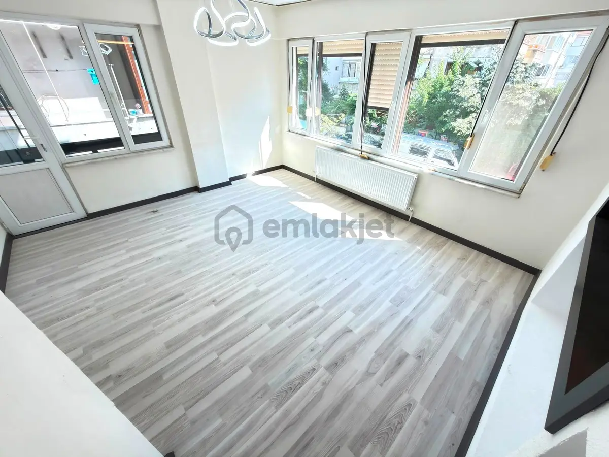 Referans'tan Akçay'da Denize 200 Mt Ara Kat Ön Cephe 2+1 Daire - 13