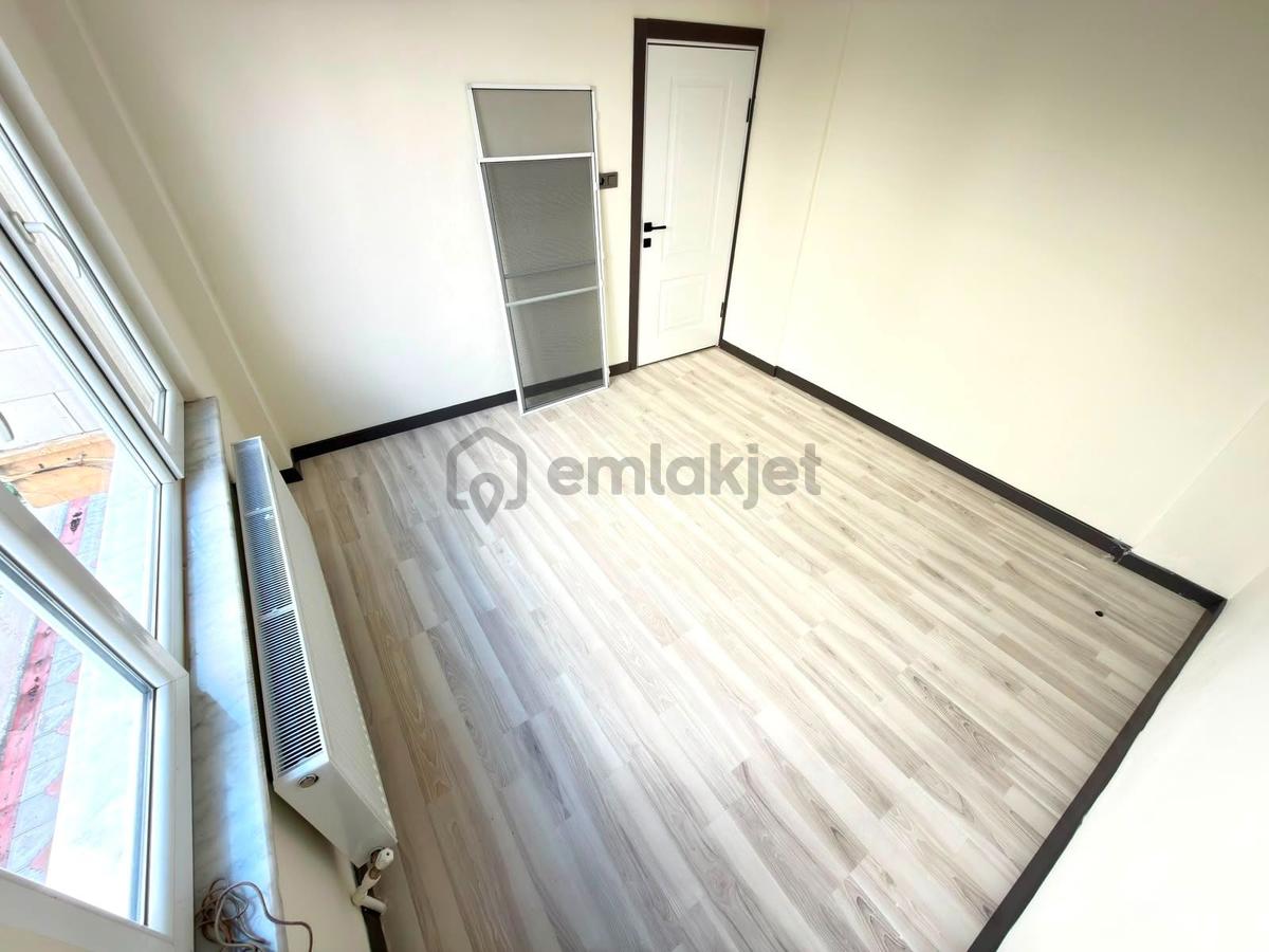 Referans'tan Akçay'da Denize 200 Mt Ara Kat Ön Cephe 2+1 Daire - 25