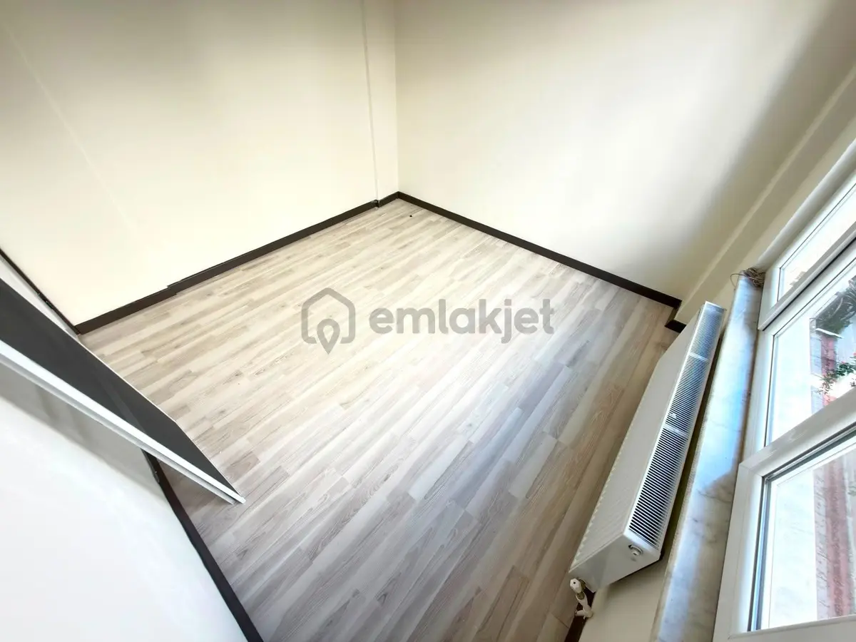 Referans'tan Akçay'da Denize 200 Mt Ara Kat Ön Cephe 2+1 Daire - 26