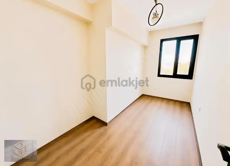 Menemen Uğurmumcu Mah. 3+1 Lüks Daire - 14