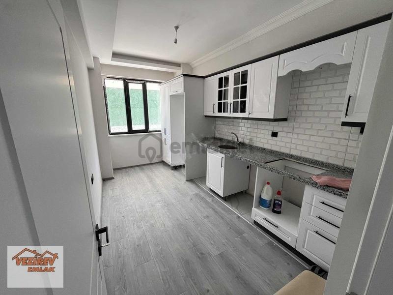 Vezirev Emlak 'tan Taşkale Mah. 2+1 Yüksek Giriş Daire - 8