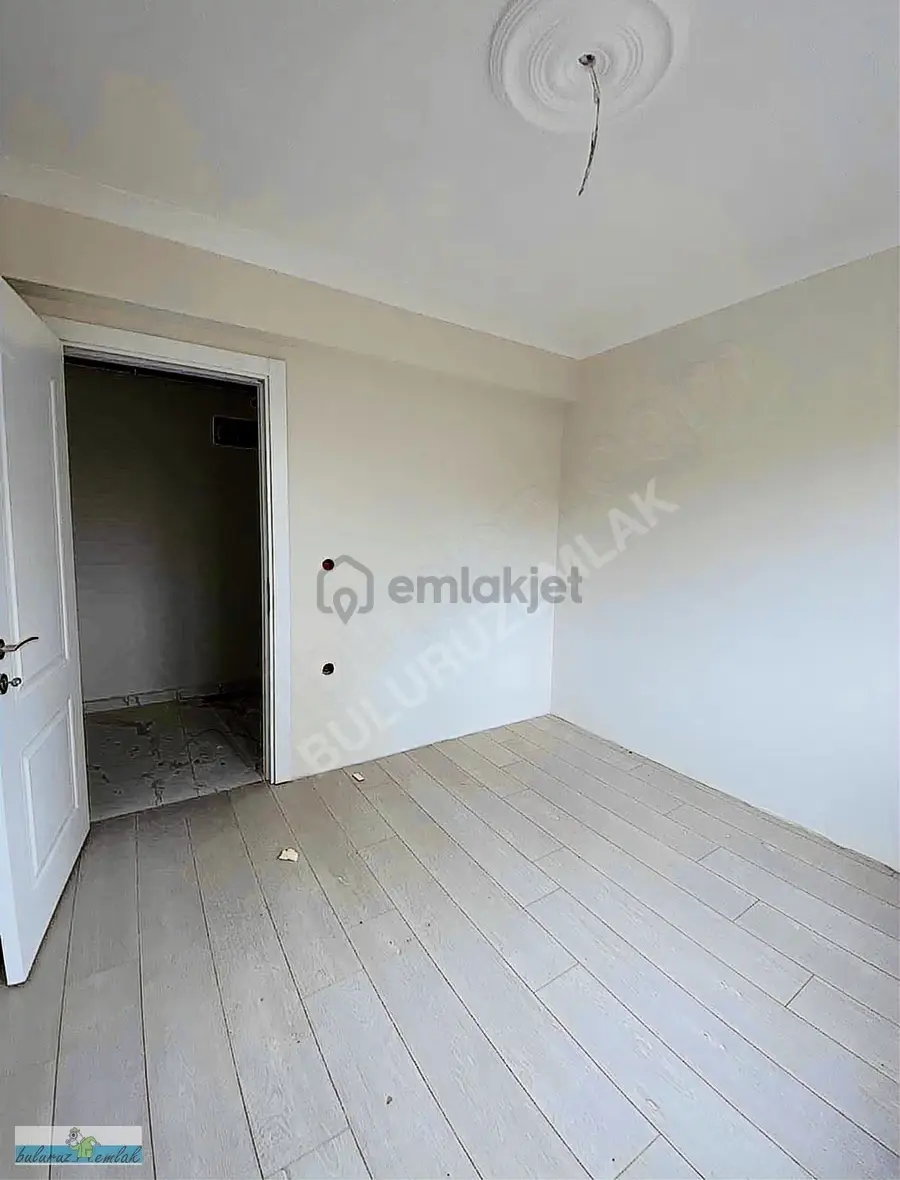 Buluruzdan Kurtuluş Mah. Site İçinde Satılık Sıfır 2+1 Daire - 17