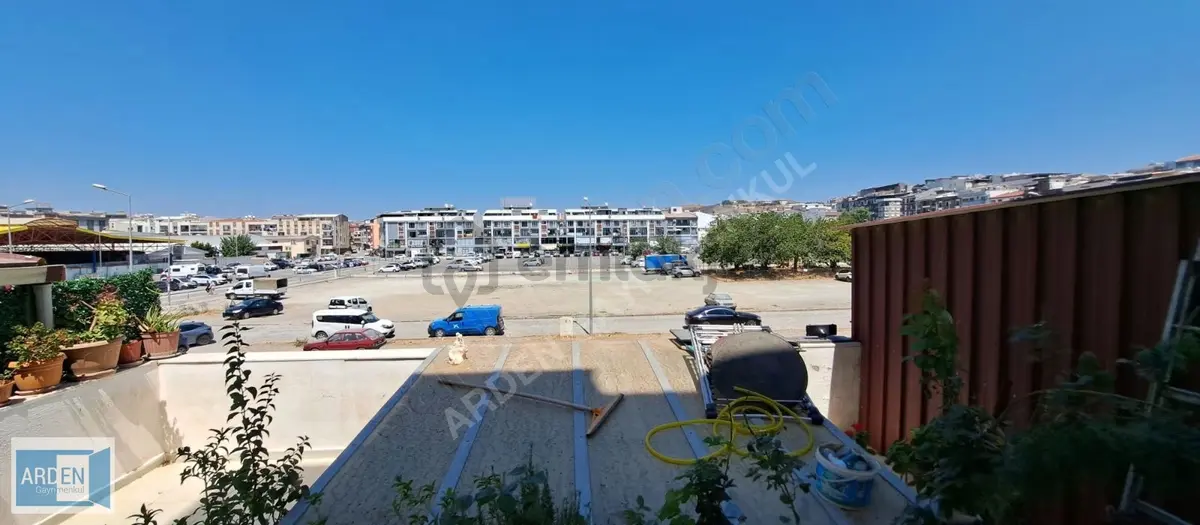 Seferihisar Merkezde Satılık 2+1 Daire - 3