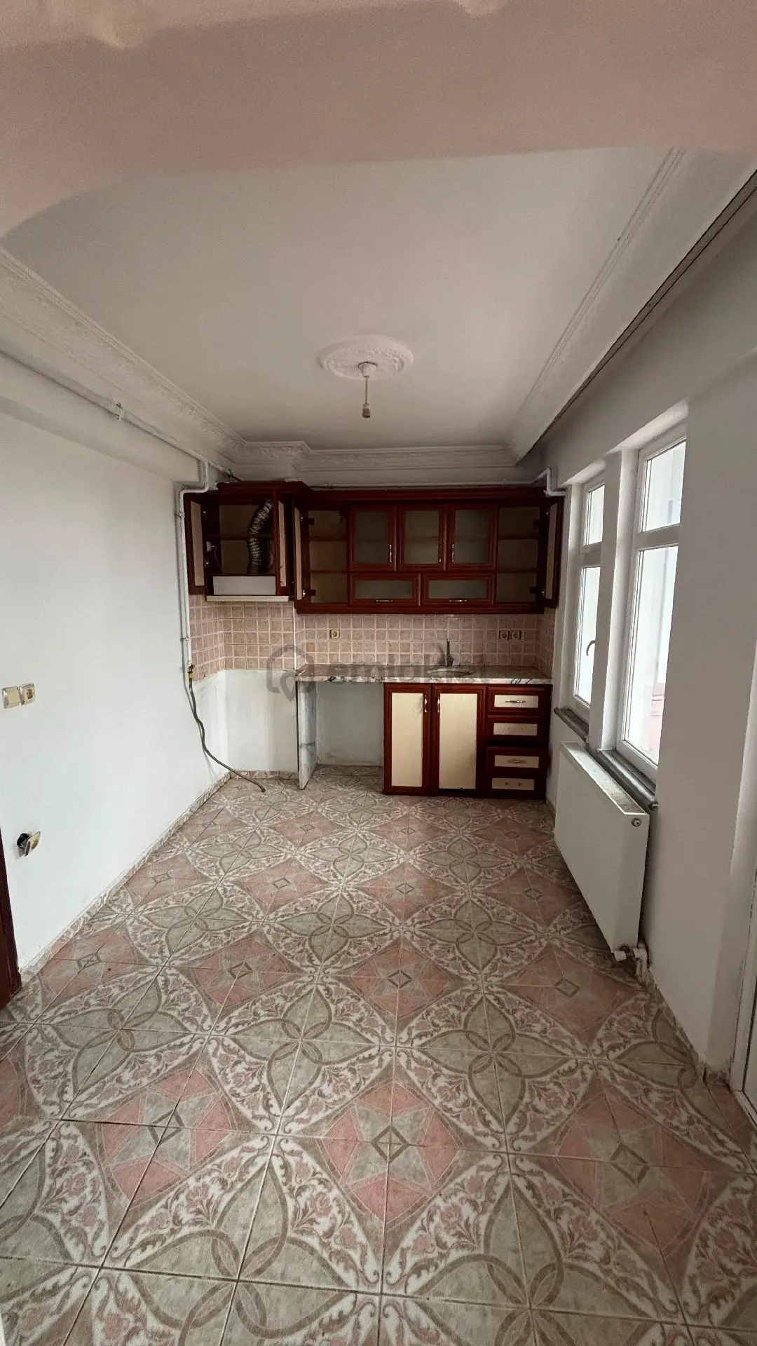 Kurtuluş Mahallesi'nde 3+1 Kiralık Daire - 2