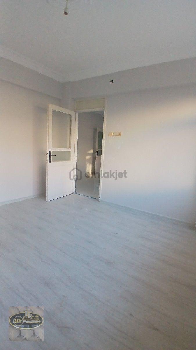 Bandırma İhsaniyede Satılık 2+1 Balkonlu Daire. - 18
