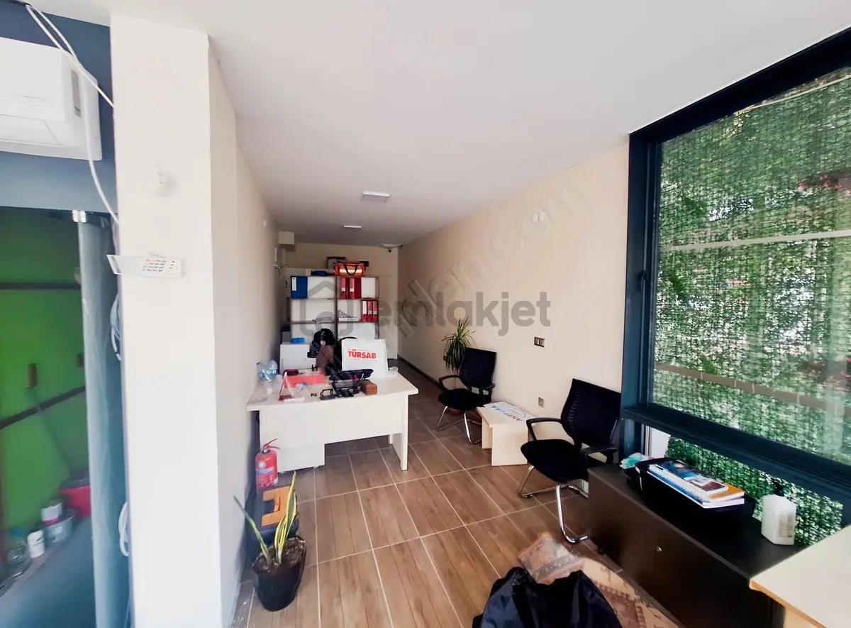 Köşebaşı Mükemmel Lokasyon - 9