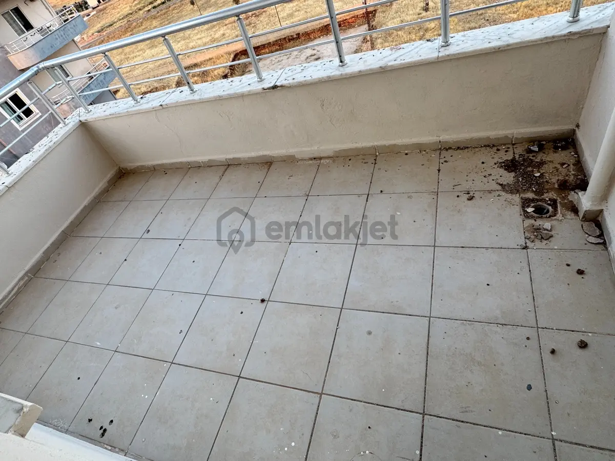 Diyarbakır Yolunda Kiralık 3+1 Geniş Daire - 29