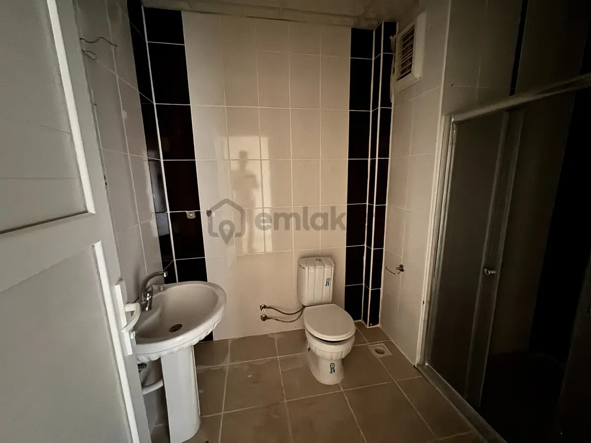 Diyarbakır Yolunda Kiralık 3+1 Geniş Daire - 4