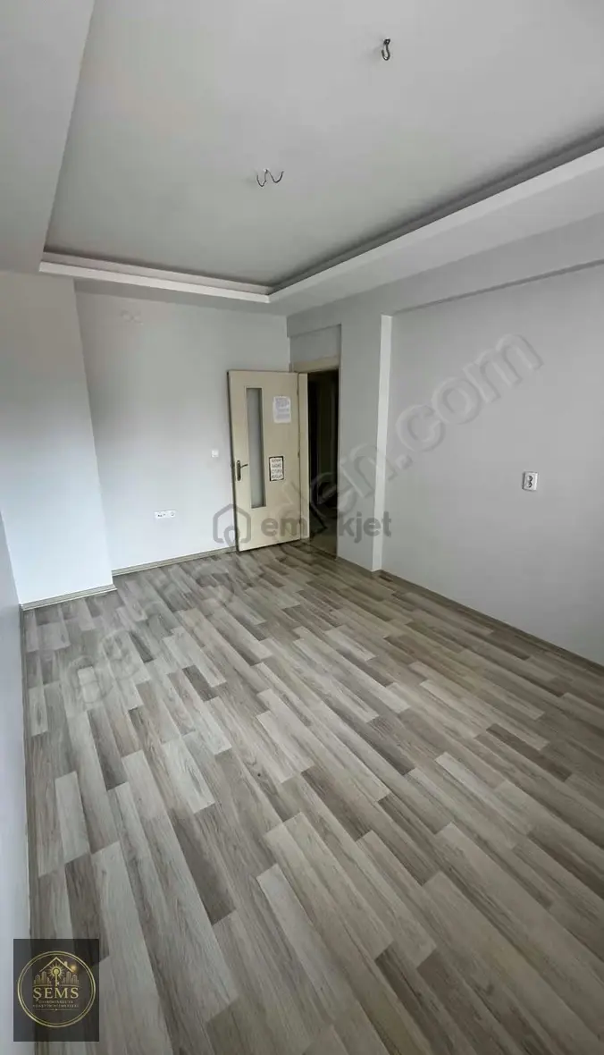 Meram Tıpa Yakın Site İçi Cadde Üzeri Abdulhamithan Caddesinde - 20