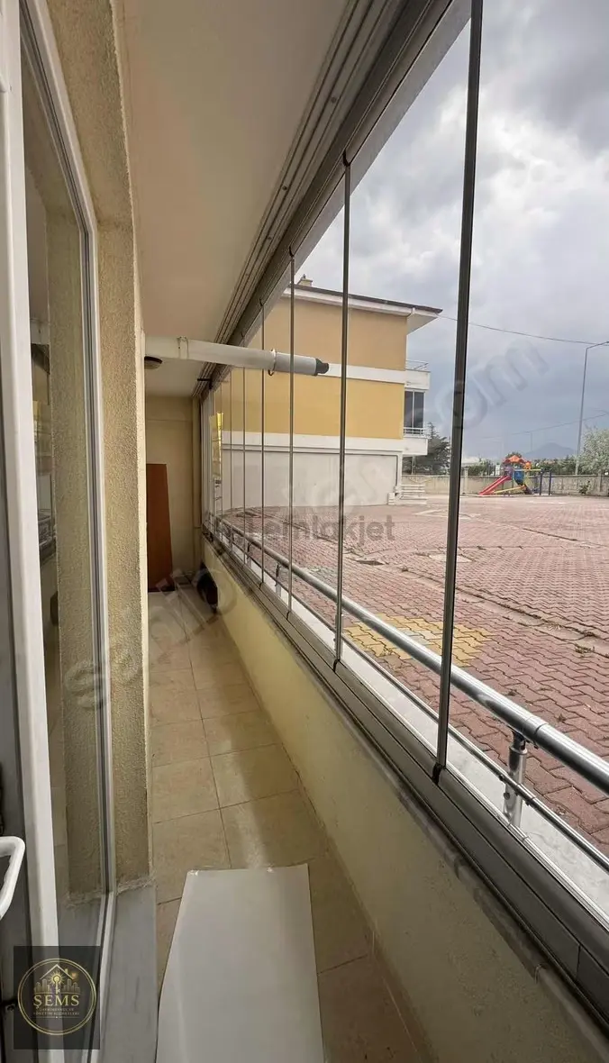 Meram Tıpa Yakın Site İçi Cadde Üzeri Abdulhamithan Caddesinde - 13