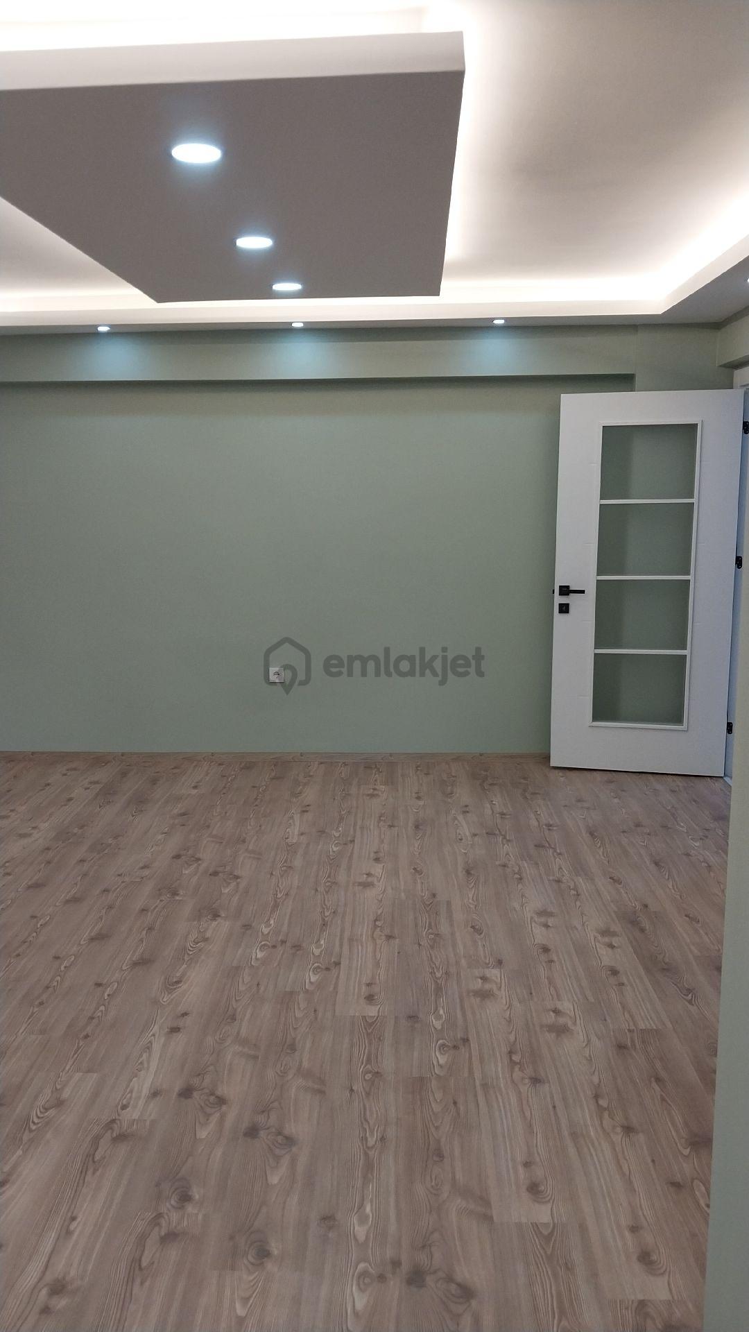Sahibinden 3+1 Arakat Sıfır Tadilatlı - 4