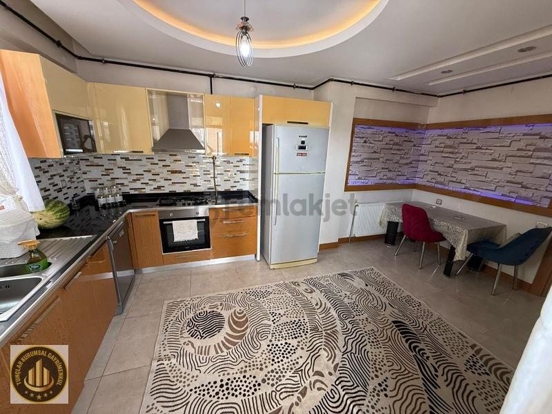75 Yürüme Mesafesinde Ara Kat 4+1 Kullanışlı Satılık Daire - 14