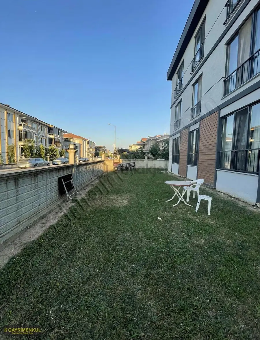 Serdivan Yazlıkta Prestij Sitesinde 3+1 Satılık Daire - 5