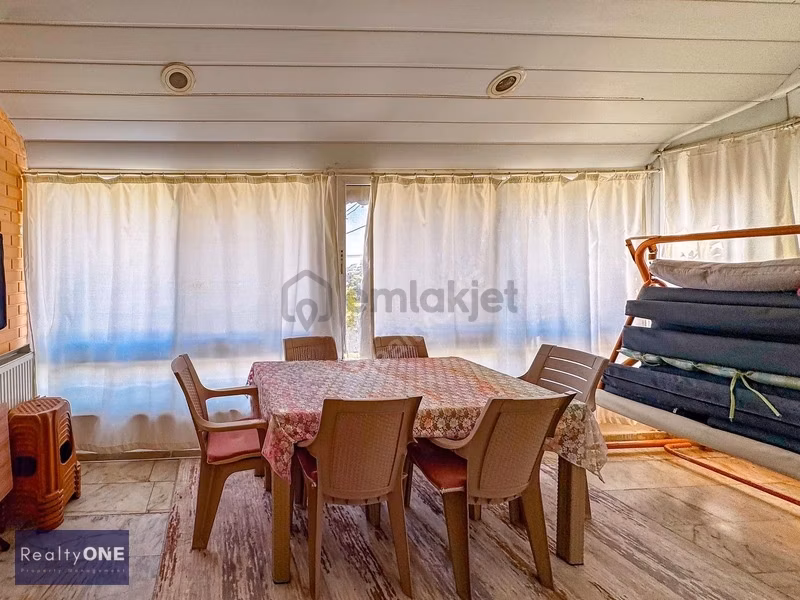 R-one Maviyle Buluşan Deniz Manzaralı Satılık Villa - 7