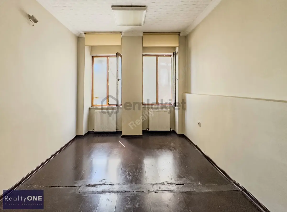 R-one Beyoğlu İstiklal'e Yakın Cadde Üzeri 1+1 Satılık Daire-eng - 26