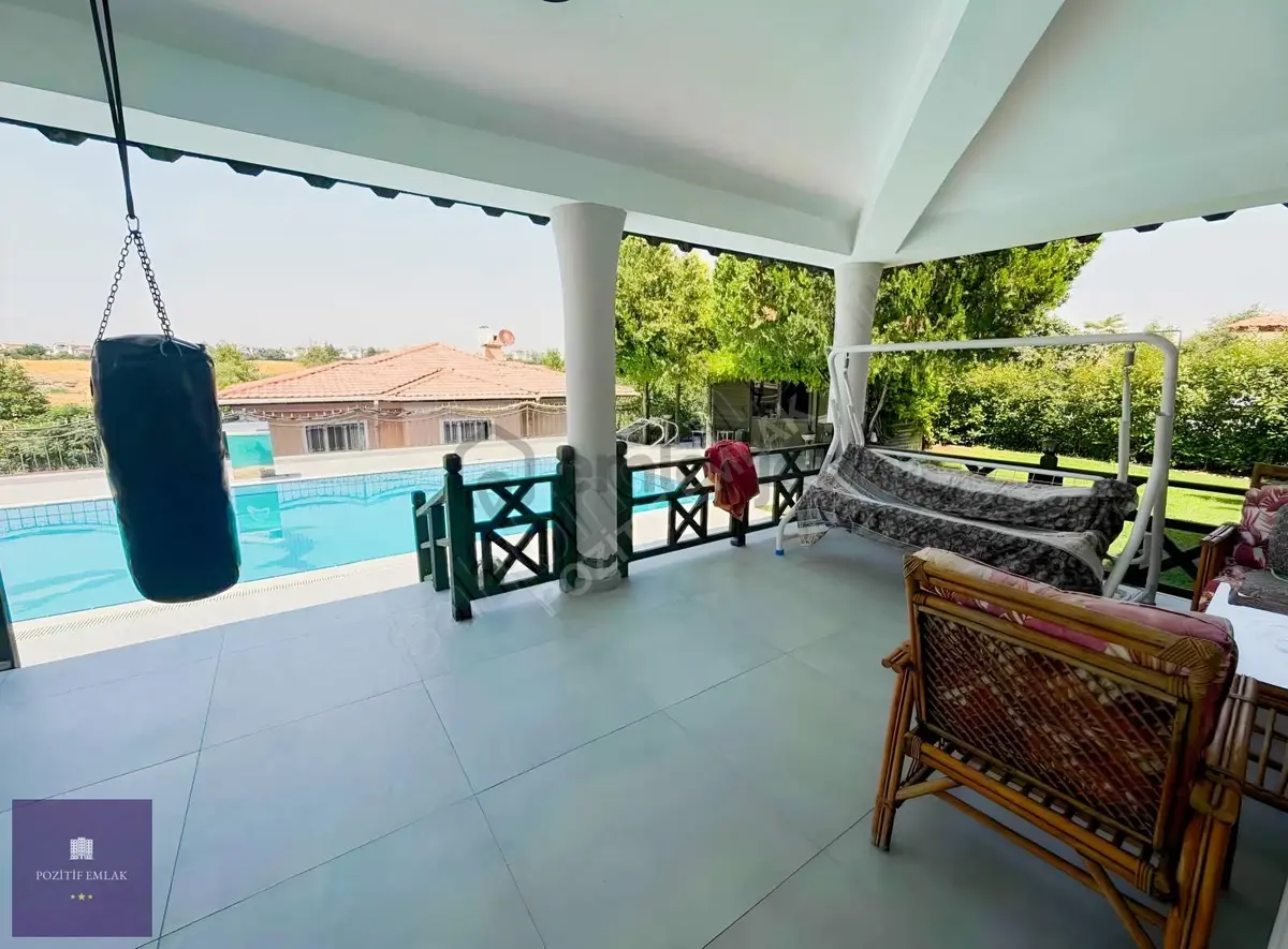 Havuzlu Kiralık Villa - 18