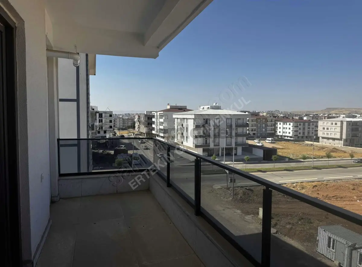 Bayındırlıkta Geniş(100m2) 2+1 Lüx Daire - 2