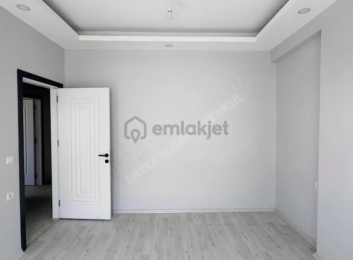 Bayındırlıkta Geniş(100m2) 2+1 Lüx Daire - 13