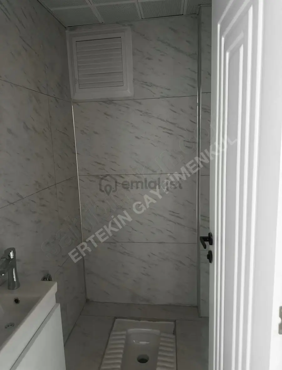 Bayındırlıkta Geniş(100m2) 2+1 Lüx Daire - 22
