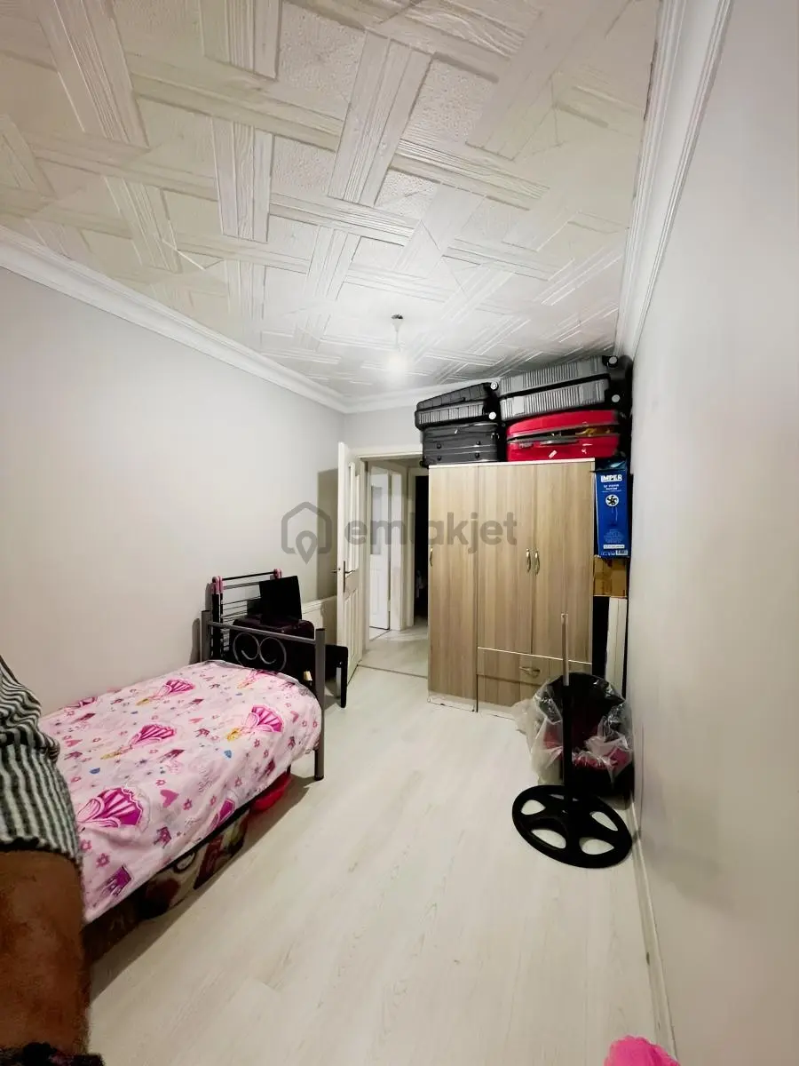 Bagcilar Cinar Mahallesinde Satılık 2+1 Daire - 6