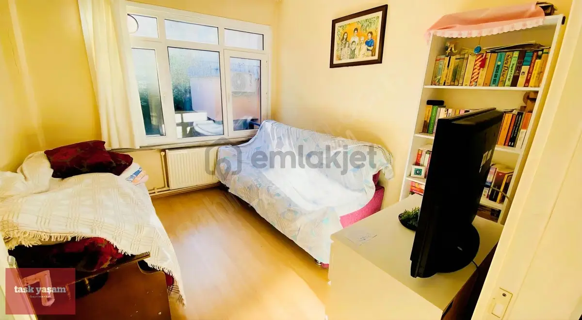 Ortaköyün Kalbinde Fırsat Geniş 2+1 Daire - 27