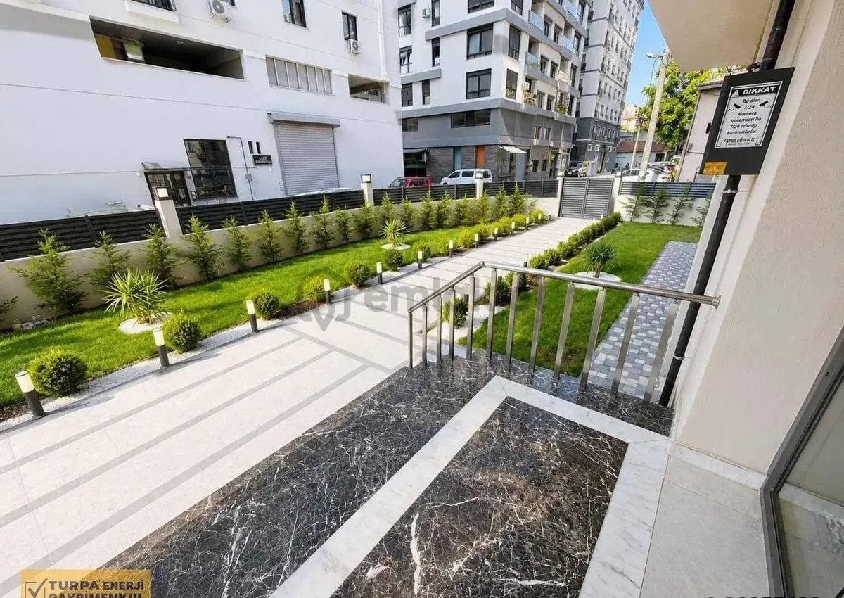 Karşıyaka İmbatlı'da Ebeveyn Banyolu Satılık 2+1 Sıfır Daire - 17