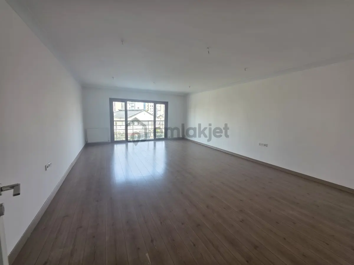 Bağlıca Merkezde Geniş Ferah Lüks Daire - 20