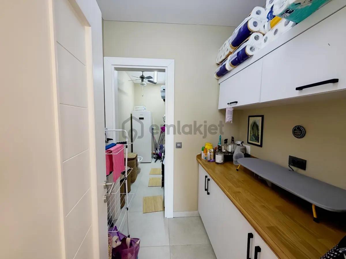 Sky Towersta Özel Tasarım | Komple Tadilatlı 4+1 | 260 M² - 19