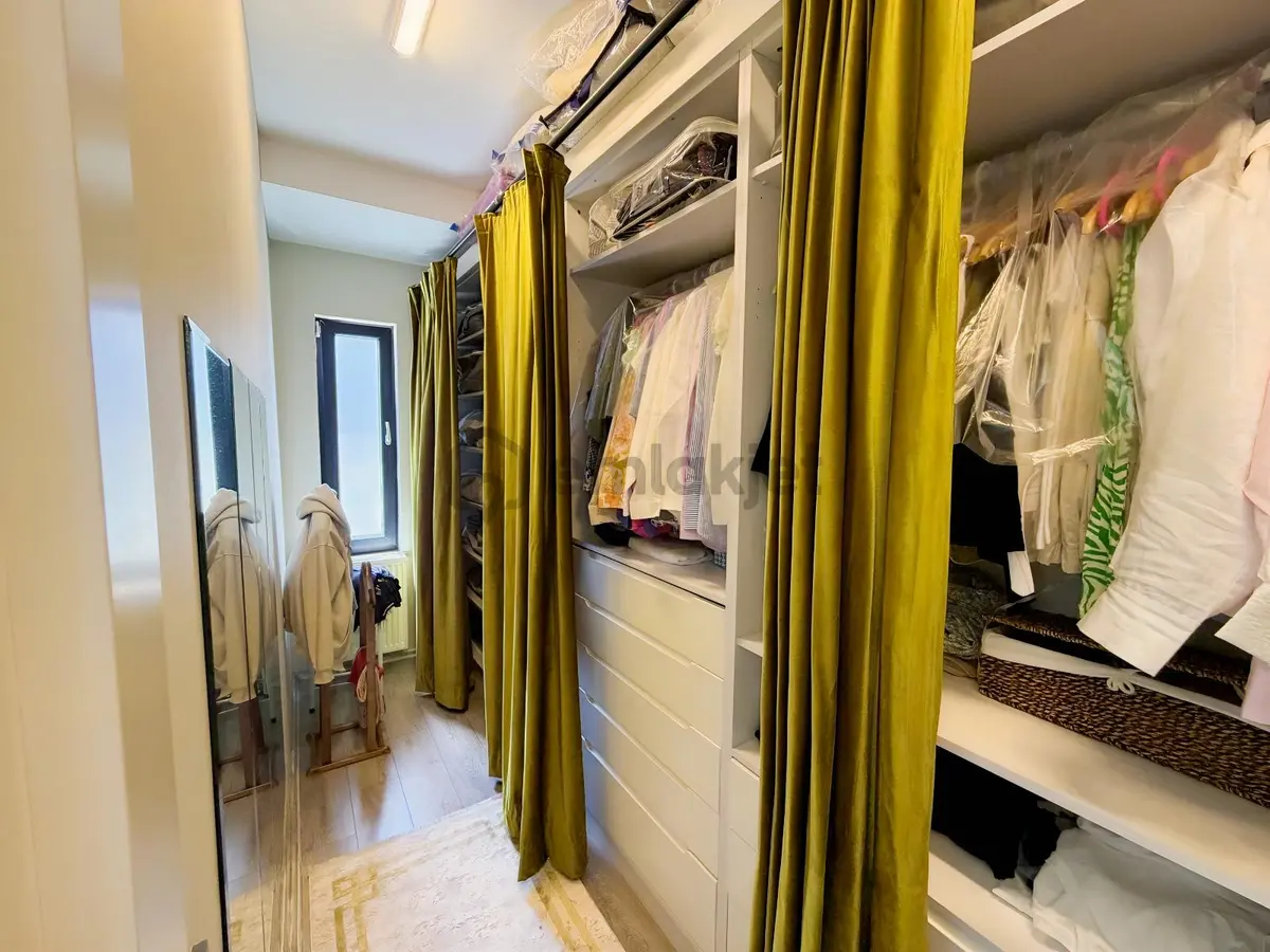 Sky Towersta Özel Tasarım | Komple Tadilatlı 4+1 | 260 M² - 22