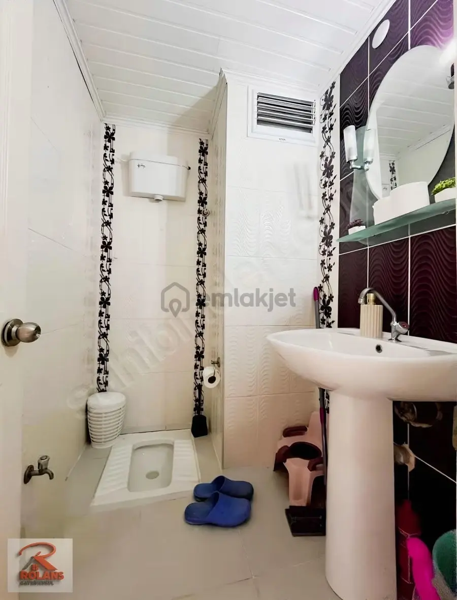 Aydınlıkevlerde 3+1 Masrafsız Doğalgazlı Daire - 24