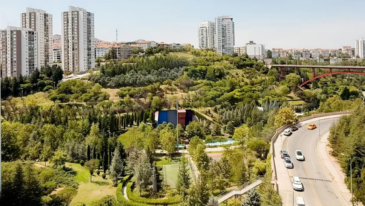 Çankaya Yıldız Vadi Manzaralı 4+1 Satılık