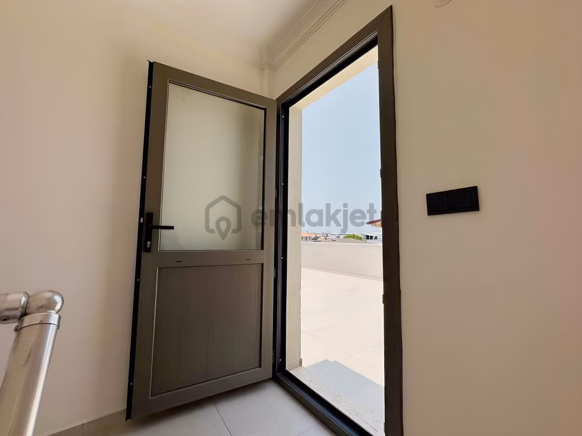 Seferihisar Doğanbey De Satılık 2+1 Villa Denize 550 Metre - 31