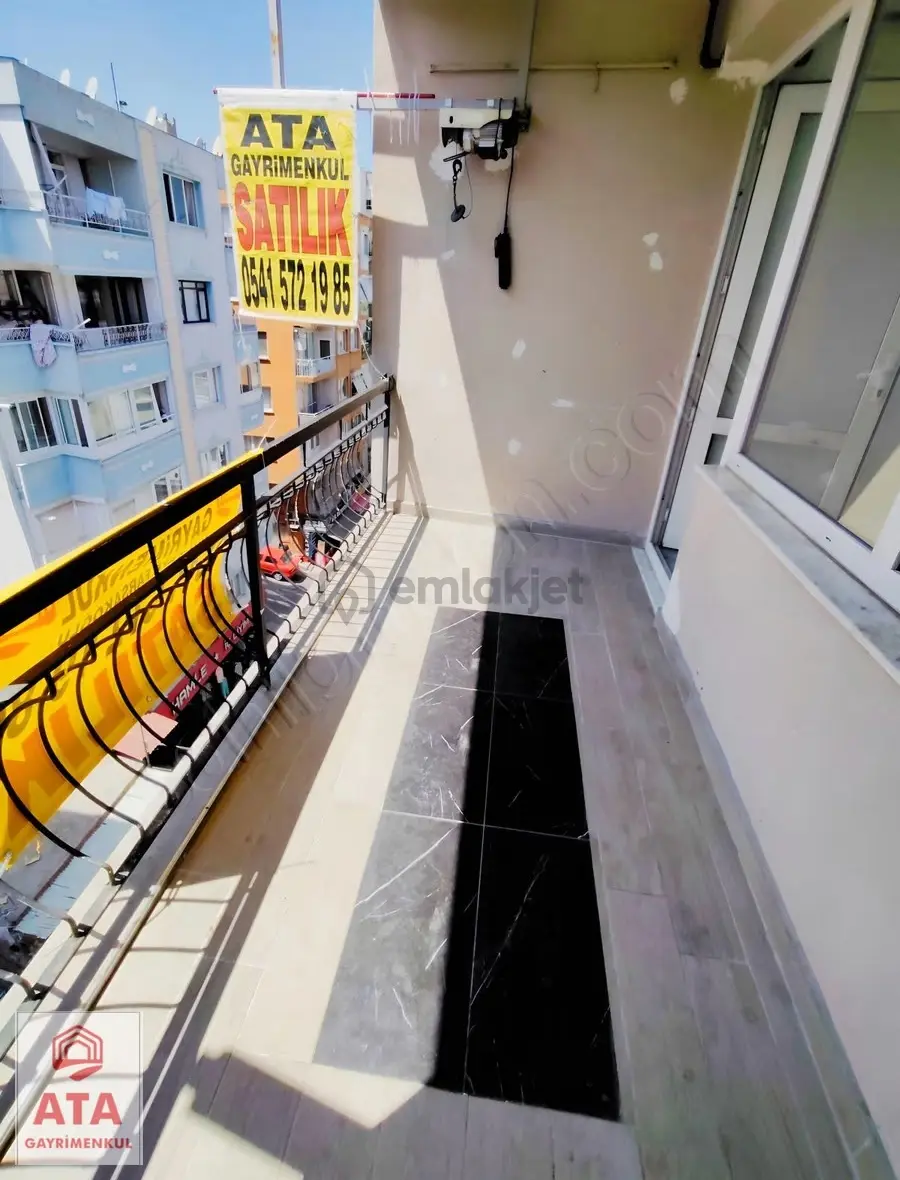 Karabağlar Ordu Caddesinde 2+1 Tadilatlı Kupon Daire - 31