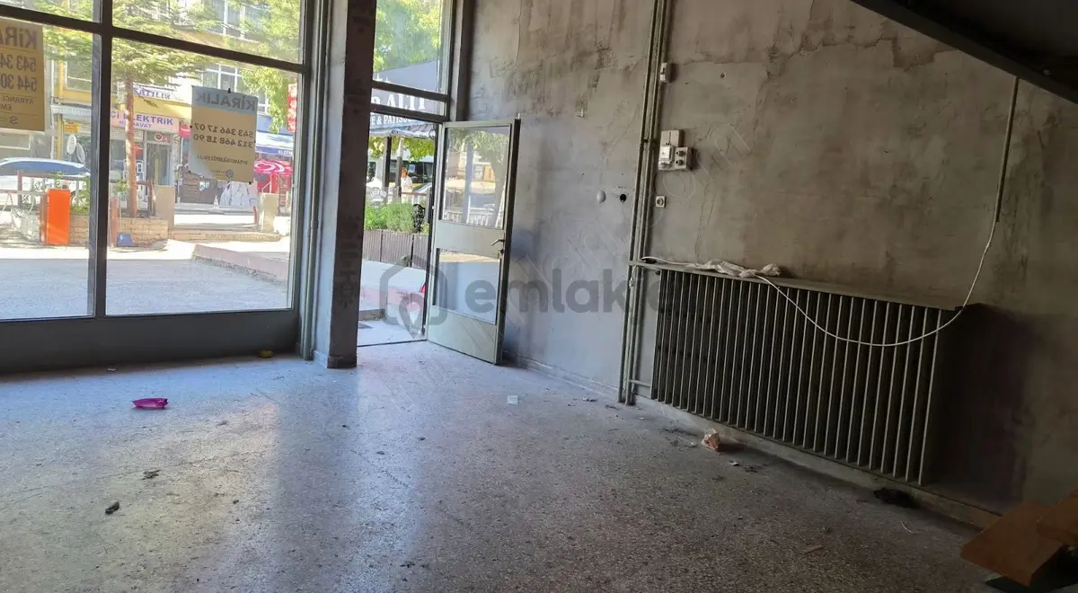 Ayrancı'da Cadde Üzeri 86 M2 - 29