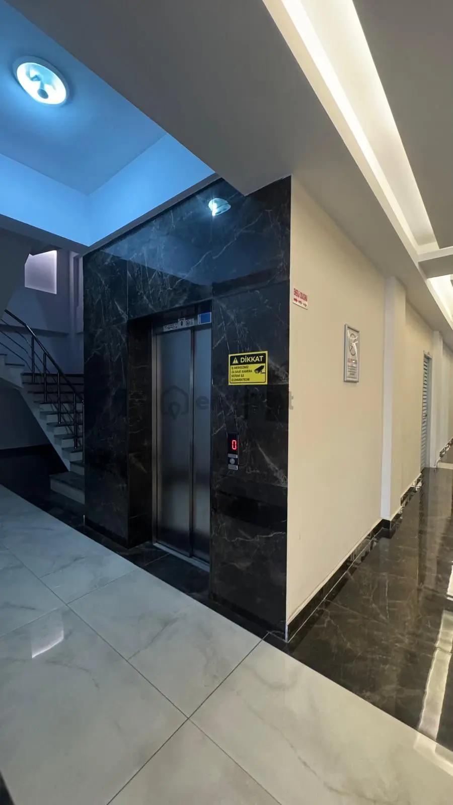 Tapu Yakını Kiralık Lüks Ofis - 7