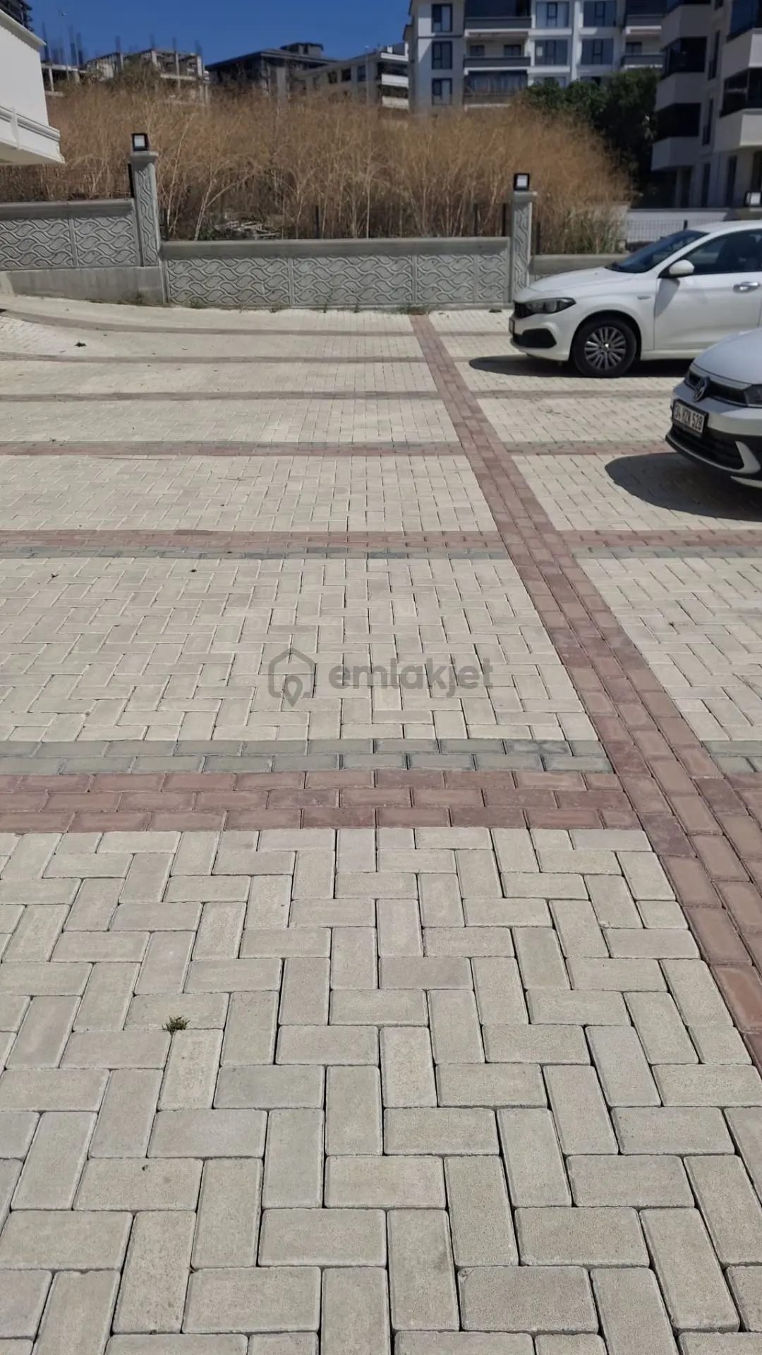 Atatürk Mahallesinde Kiralık 1+1 Daire - 30