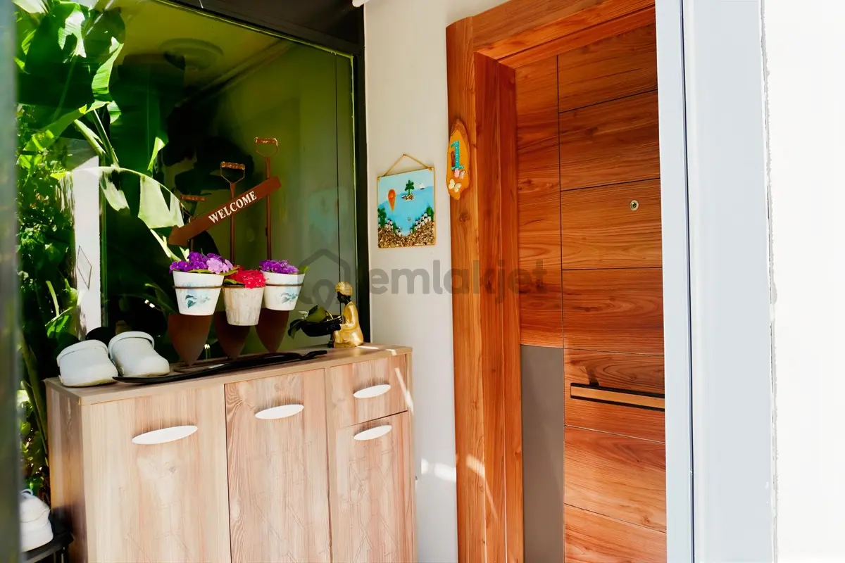 Urla Denizli Mahallesi Denize 200 Metre Villa - 23