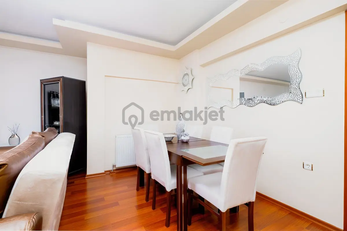 Remax Advantage Arzu Aksaray'dan Parka Yakın 3+1 Daire - 14